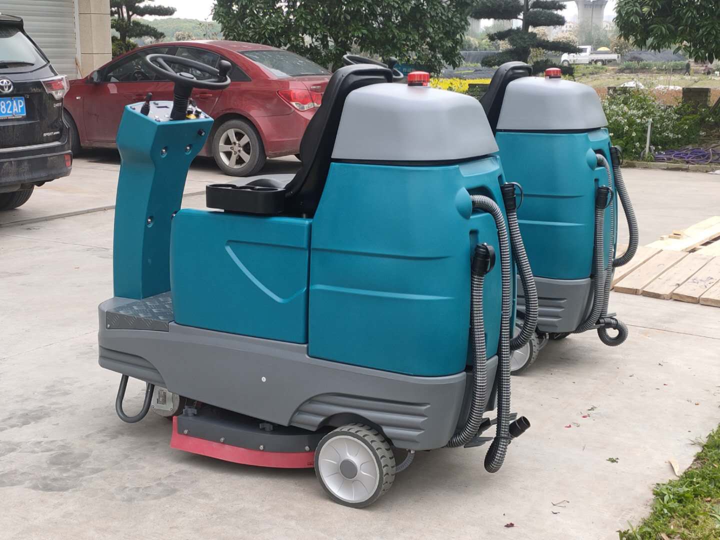 洁士S70B大型双刷驾驶式芭乐APP下载官方网站地址进入，双刷驾驶式洗地车，双刷驾驶式芭乐视频在线播放，双刷驾驶式扫地车