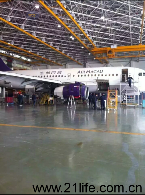 芭乐视频污下载BA900BT双刷驾驶式洗地吸干机