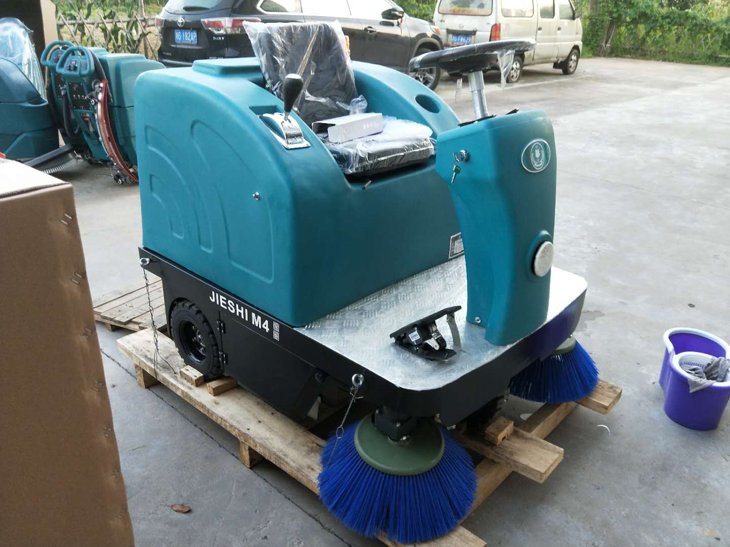 宁波芭乐视频在线播放、宁波扫地车、宁波清扫车、宁波清扫机、宁波扫路机、宁波扫路车