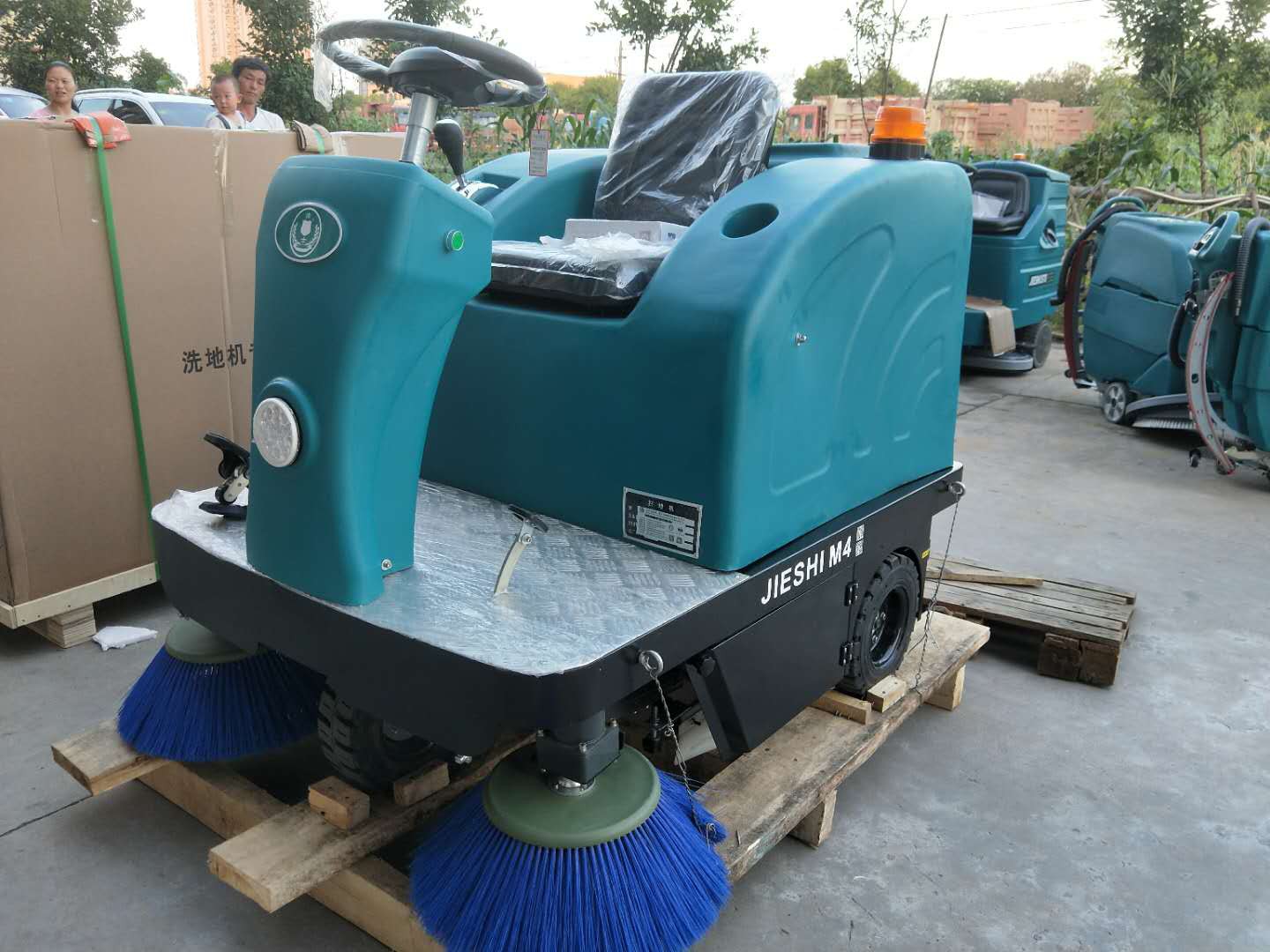 宁波芭乐视频在线播放、宁波扫地车、宁波清扫车、宁波清扫机、宁波扫路机、宁波扫路车